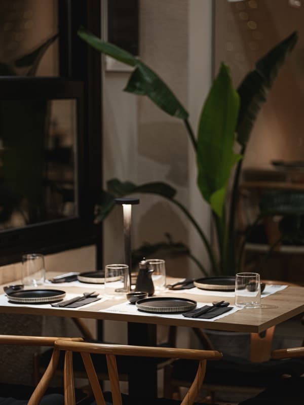 Hanzo Sushi Bar atmosphere